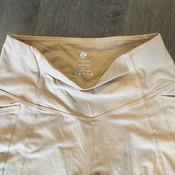 Til You Collapse Legging - Picture 2 of 3